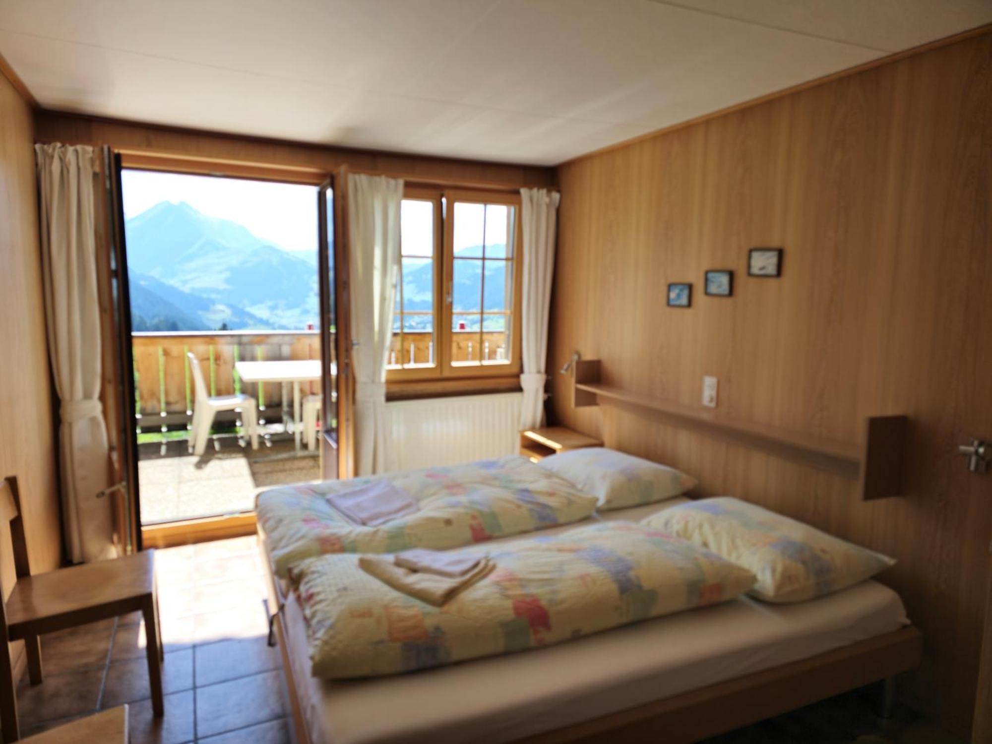 Doppelzimmer mit Gemeinschaftsbad